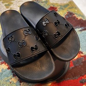 Mens Black Rubber GG Slides Size9